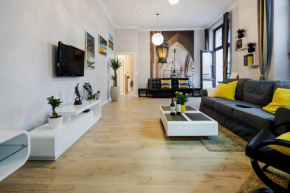 Отель Kings Landing Apartament  Краков
